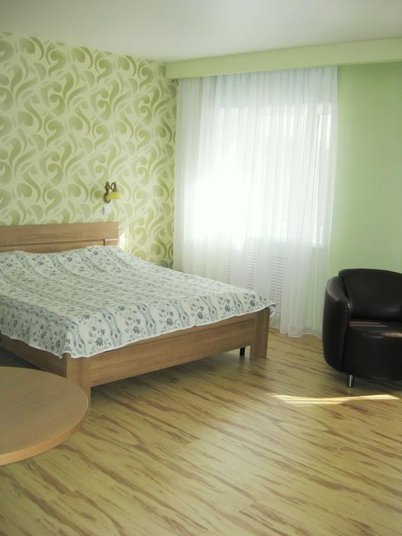 Rent Hotel Nakhodka Room photo